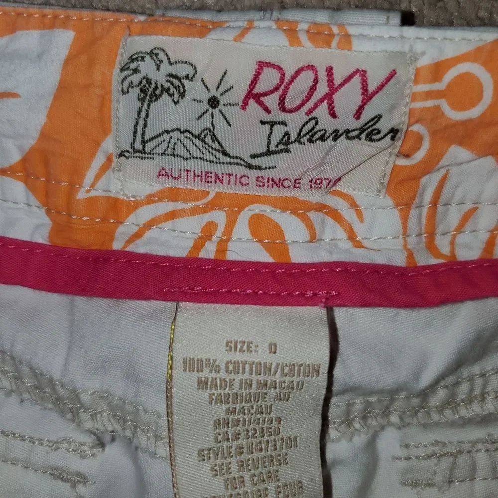 Roxy Cargo Shorts 0 - Picture 4 of 5